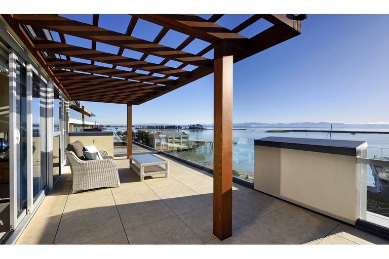 Photo of property in 6/275 Wakefield Quay, Stepneyville, Nelson, 7010