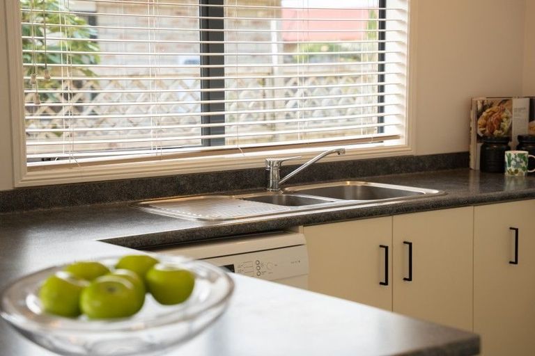 Photo of property in 52 Highfields Drive, Katikati, 3129