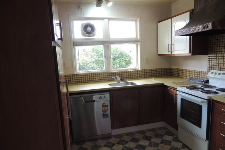 Photo of property in 10 Ypres Street, Greenmeadows, Napier, 4112