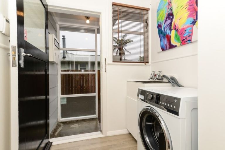 Photo of property in 8 Seamer Place, St Andrews, Hamilton, 3200