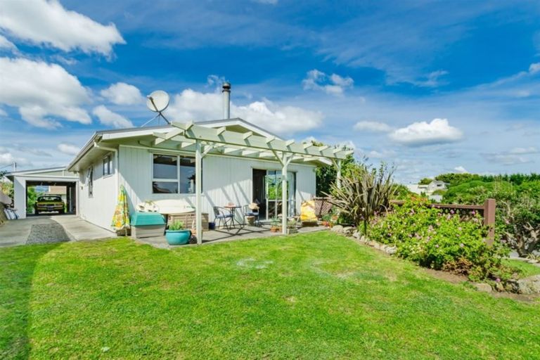 Photo of property in 53 Dixie Street, Te Horo Beach, Otaki, 5581