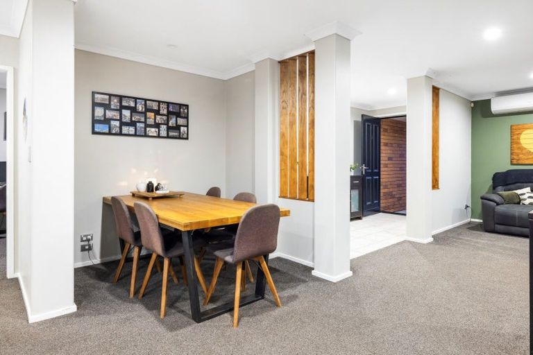 Photo of property in 23 Seabreeze Place, Papamoa Beach, Papamoa, 3118