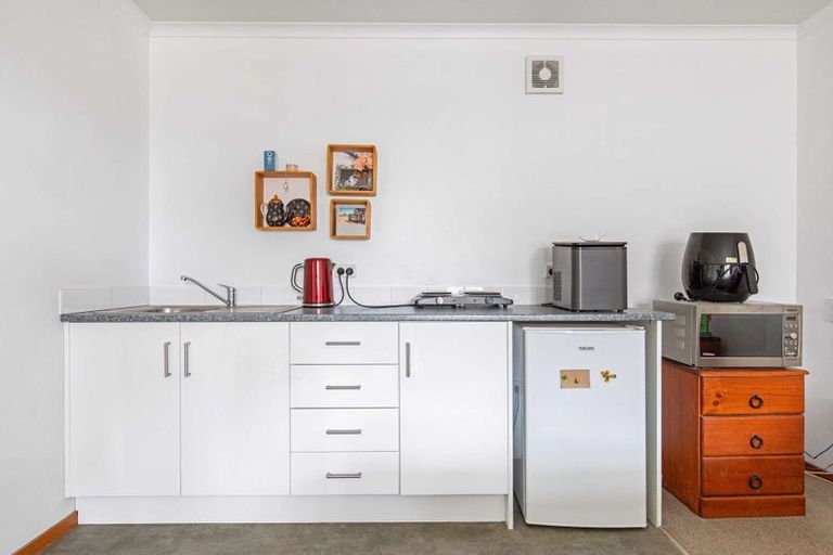 Photo of property in 427b Pukehangi Road, Pomare, Rotorua, 3015