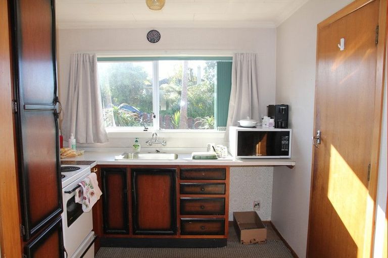 Photo of property in 1/24 Hori Street, Vogeltown, New Plymouth, 4310
