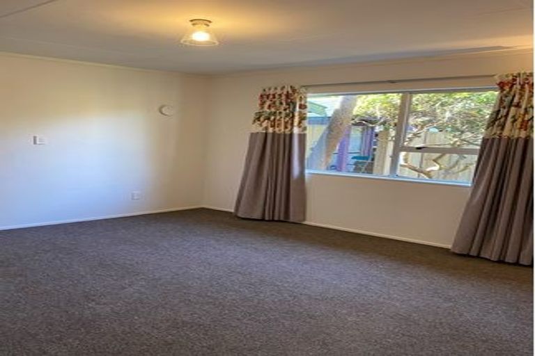 Photo of property in 29 Churchill Crescent, Featherston, 5710