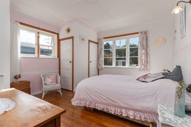 Photo of property in 118 Renall Street, Masterton, 5810