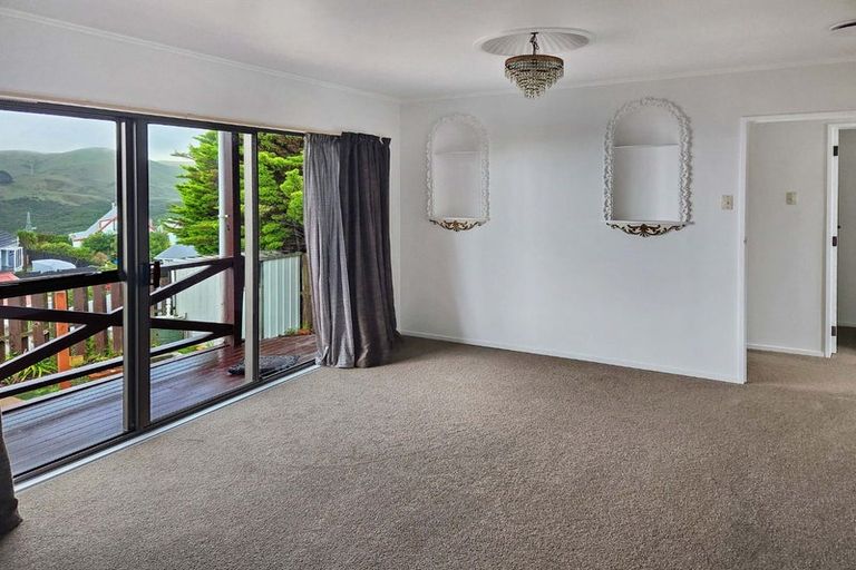 Photo of property in 14a Mossburn Grove, Kelson, Lower Hutt, 5010