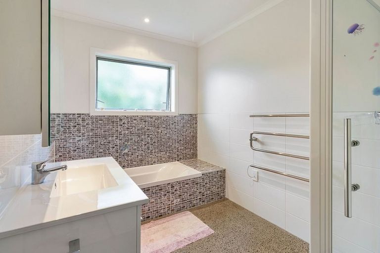 Photo of property in 1855 Highway, Pukekawa, 2696