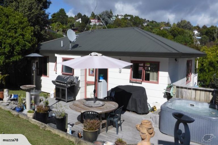 Photo of property in 4 William Hadlow Place, Hatfields Beach, Orewa, 0931
