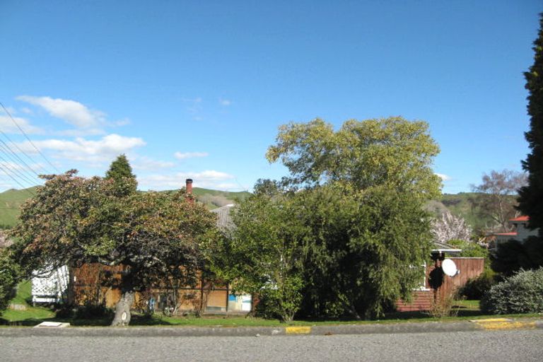 Photo of property in 1 Missel Street, Taihape, 4720