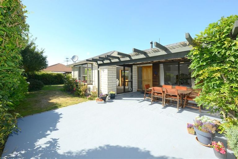 Photo of property in 50a Steadman Road, Broomfield, Christchurch, 8042