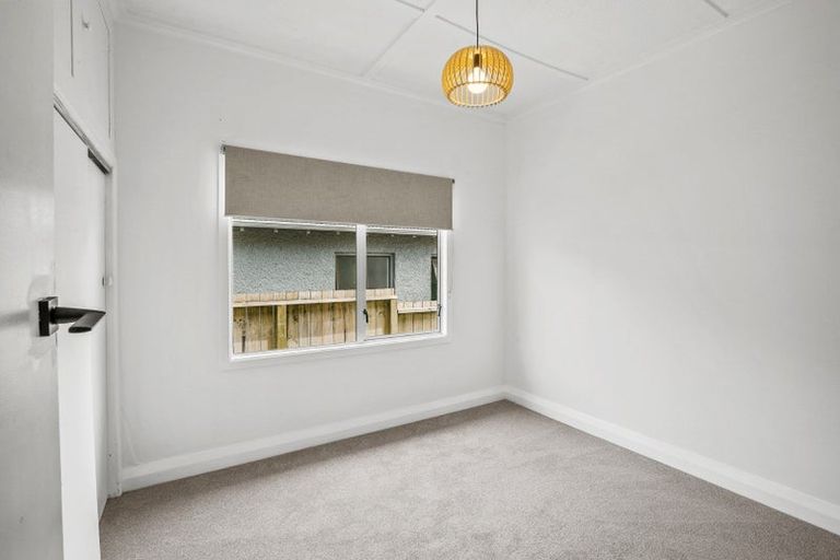 Photo of property in 83 Clemow Road, Fitzroy, New Plymouth, 4312