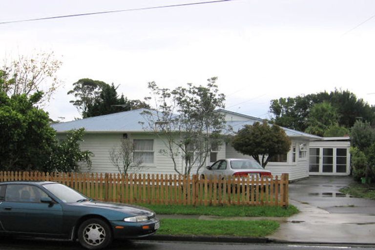Photo of property in 7 Tiraumea Drive, Pakuranga, Auckland, 2010