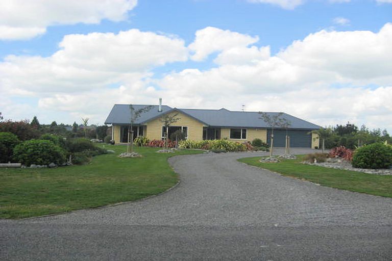 Photo of property in 13 Piako Drive, Darfield, 7571