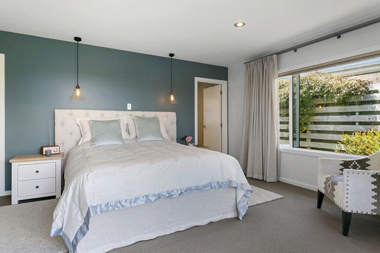 Photo of property in 11 Pukeko Way, Kinloch, Taupo, 3377