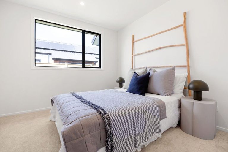 Photo of property in 36 Hugo Shaw Drive, Cambridge, 3434