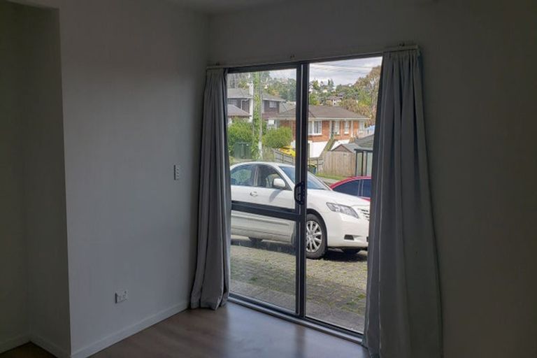 Photo of property in 81 Archers Road, Hillcrest, Auckland, 0629