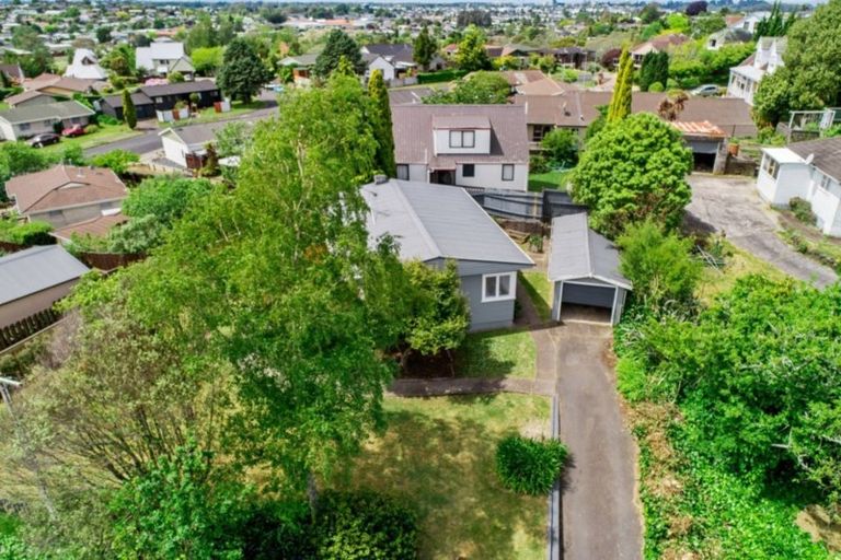 Photo of property in 62 Gibson Road, Dinsdale, Hamilton, 3204