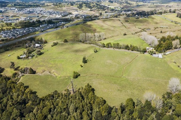 Photo of property in 46 Old Pine Valley Road, Dairy Flat, Silverdale, 0992