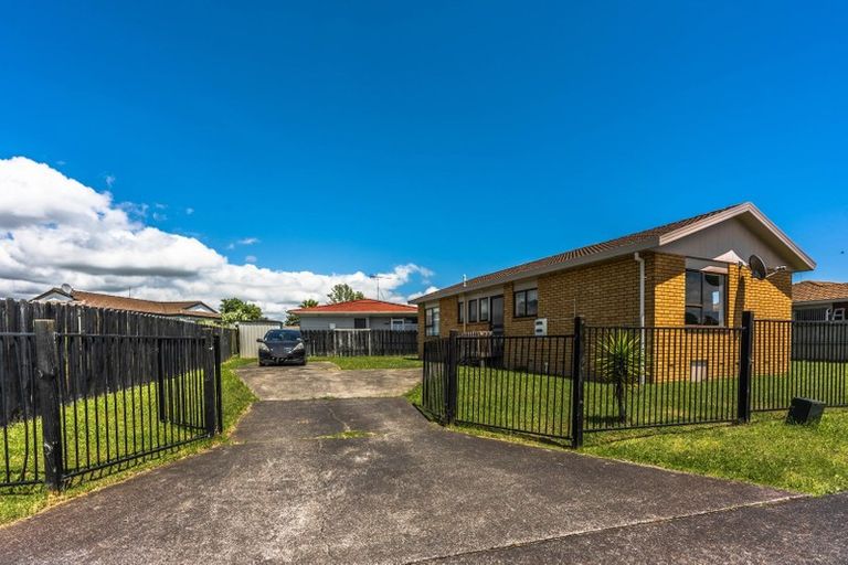 Photo of property in 44 Trimdon Street, Randwick Park, Auckland, 2105