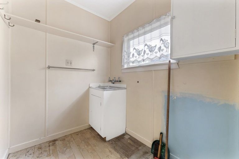 Photo of property in 31 Princes Street, Fitzroy, New Plymouth, 4312