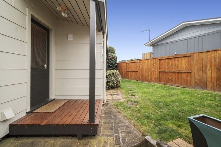 Photo of property in 43 Saint James Street, Richmond Heights, Taupo, 3330