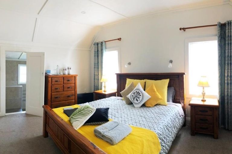 Photo of property in 397 Lake Road, Takapuna, Auckland, 0622