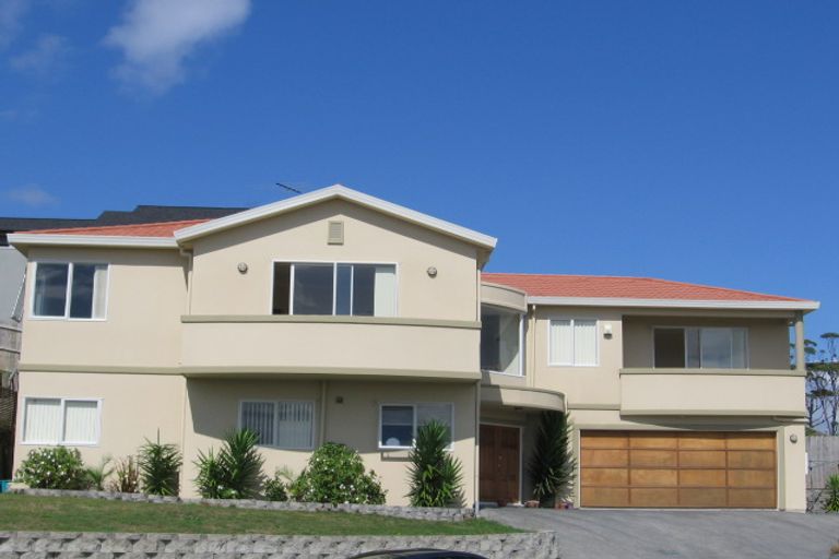 Photo of property in 50 Fernhill Way, Oteha, Auckland, 0632