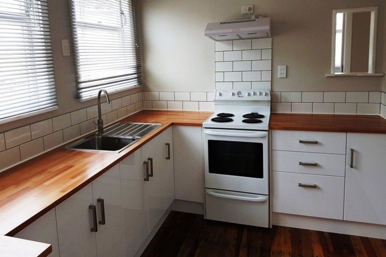 Photo of property in 1/195 Bedford Street, Cannons Creek, Porirua, 5024