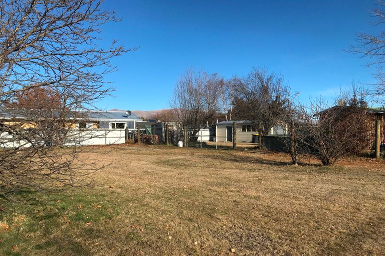 Photo of property in 31 Glencairn Road, Twizel, 7901