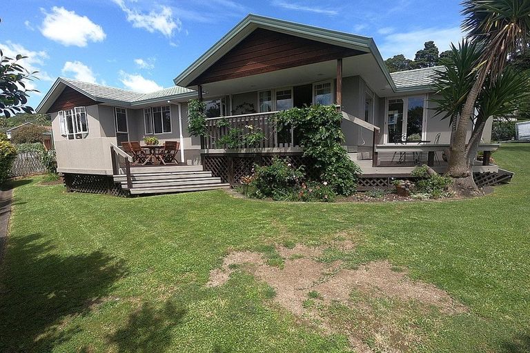 Photo of property in 4 County Lane, Te Kamo, Whangarei, 0112