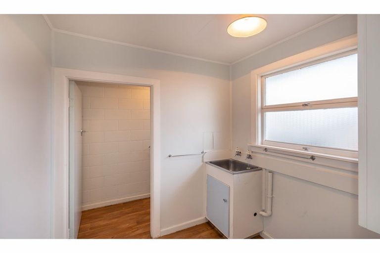 Photo of property in 2/365 Greers Road, Bishopdale, Christchurch, 8053