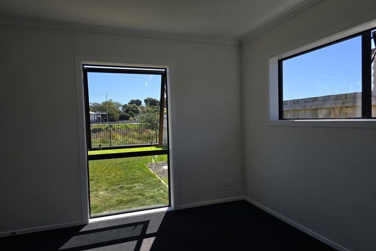 Photo of property in 19 Rotoiti Place, Paraparaumu, 5032