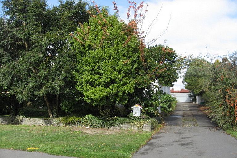 Photo of property in 5 Worthy Street, Ilam, Christchurch, 8041