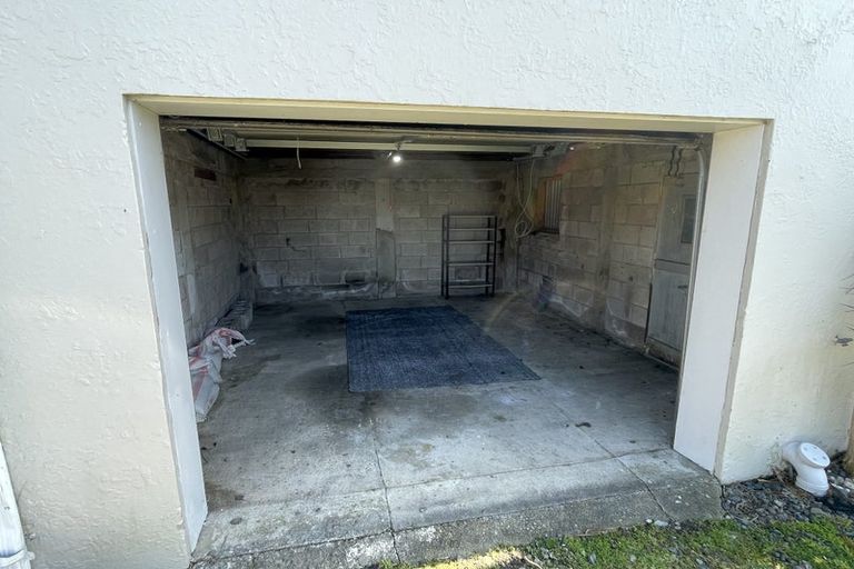 Photo of property in 11 Tane Street, New Lynn, Auckland, 0600