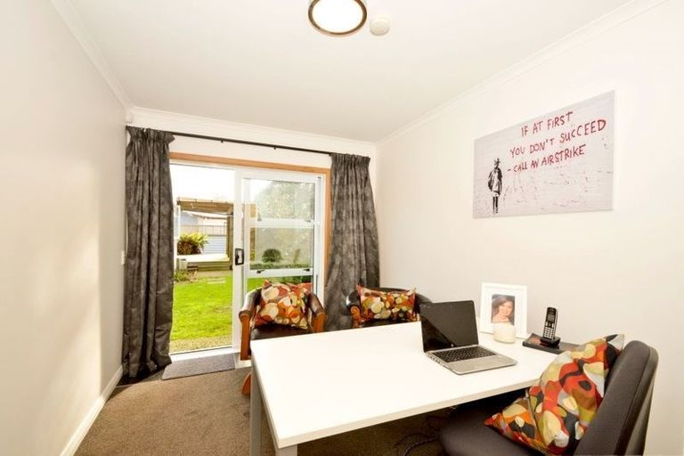 Photo of property in 40 Manawatu Street, Hokowhitu, Palmerston North, 4410