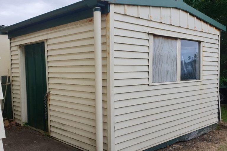 Photo of property in 1 Belgium Street, Waiuku, 2123