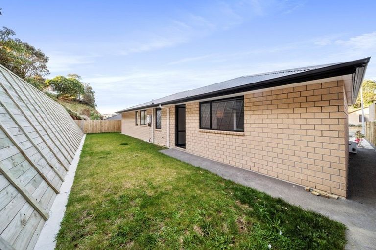 Photo of property in 3 Frederick Place, Whalers Gate, New Plymouth, 4310