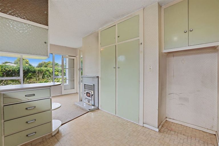 Photo of property in 5 Lochee Road, Upper Riccarton, Christchurch, 8041