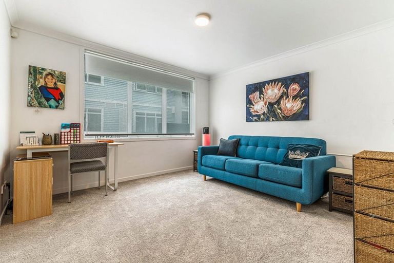 Photo of property in 19 Parkside Drive, Orewa, 0931