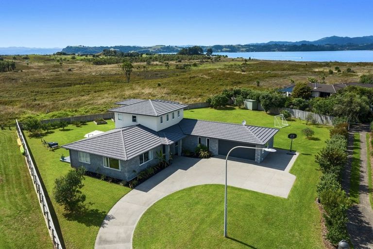 Photo of property in 12 Motutere Place, Ohope, 3121