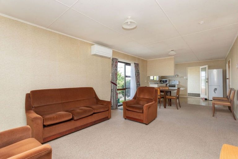 Photo of property in 28 Miller Street, Dannevirke, 4930