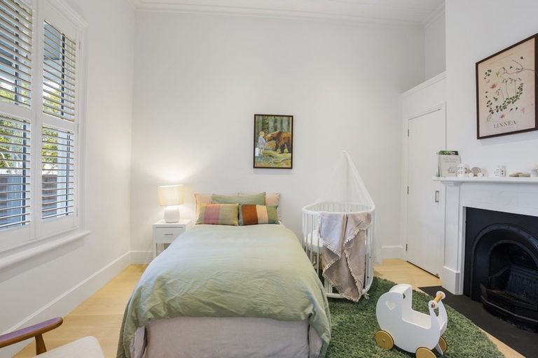 Photo of property in 19 Millais Street, Grey Lynn, Auckland, 1021