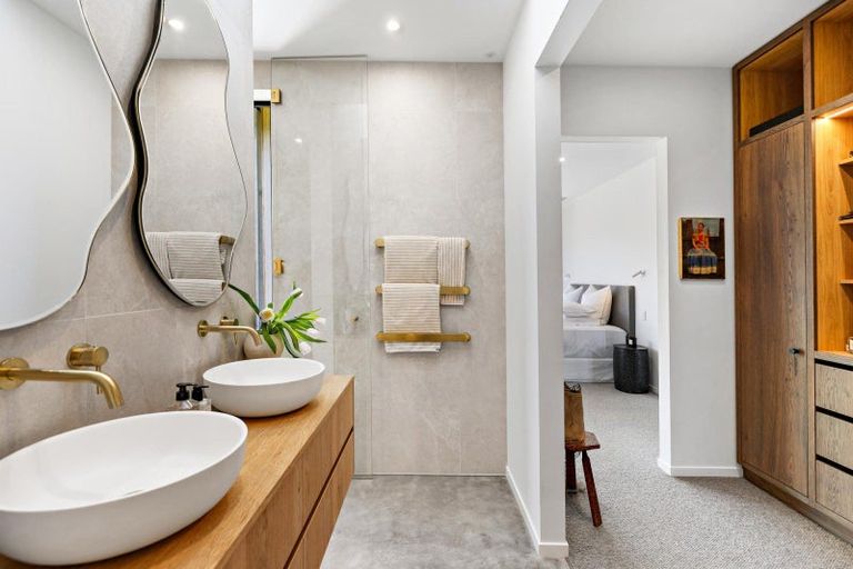 Photo of property in 214 Mcdonnell Road, Arrowtown, Queenstown, 9371