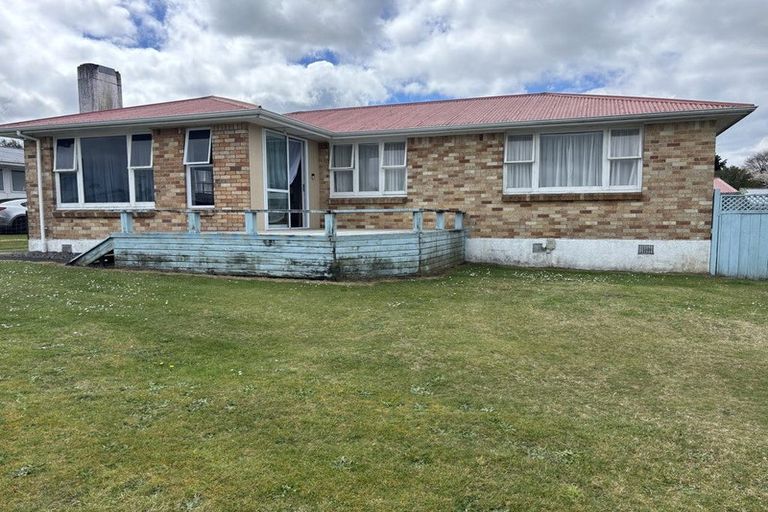 Photo of property in 11 Puriri Place, Tokoroa, 3420