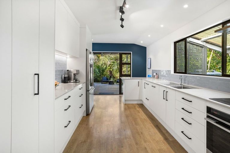 Photo of property in 368 Kaimarama Road, Kaimarama, Whitianga, 3591