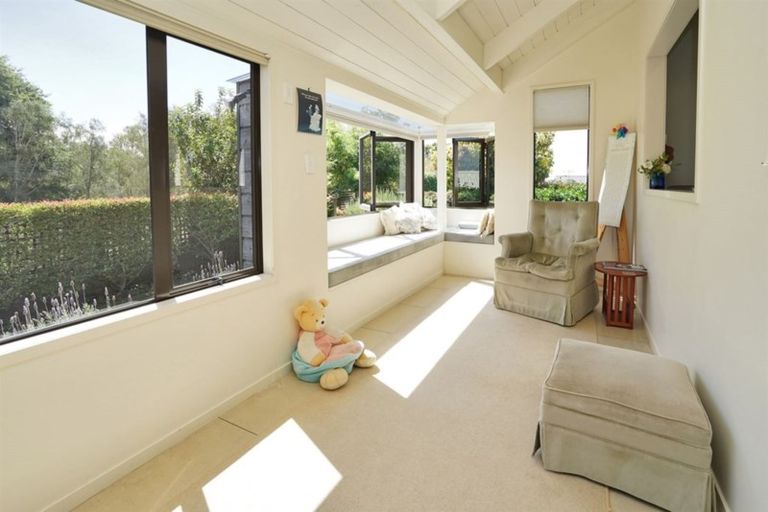 Photo of property in 48 Mitcham Avenue, Forest Lake, Hamilton, 3200