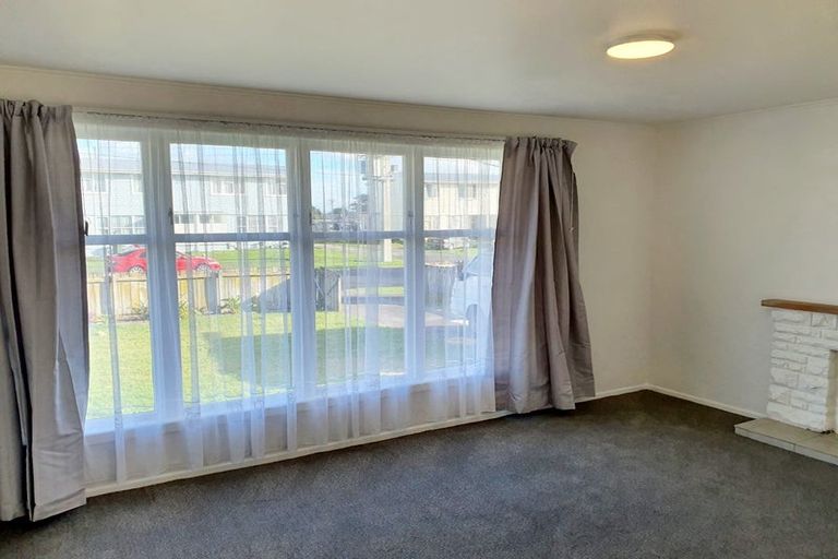 Photo of property in 33 Johnstones Road, Otara, Auckland, 2023