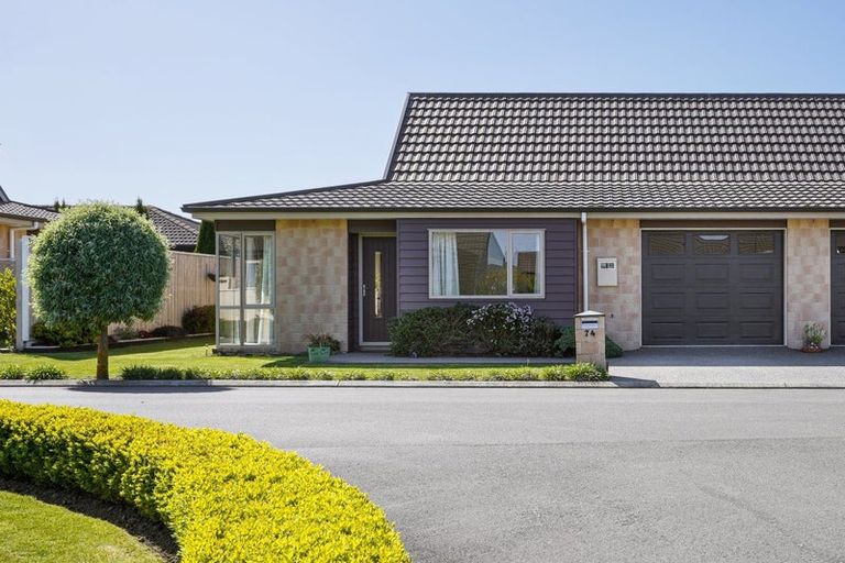 Photo of property in 3 Reeves Road, Rangiora, 7400