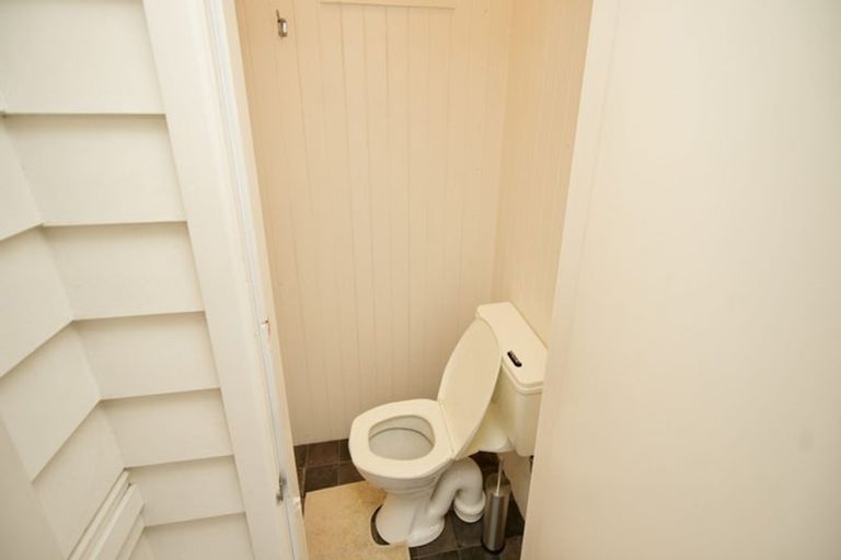 Photo of property in 16 Rata Street, Roslyn, Palmerston North, 4414